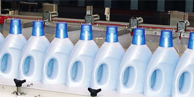 High-speed bottle infeed